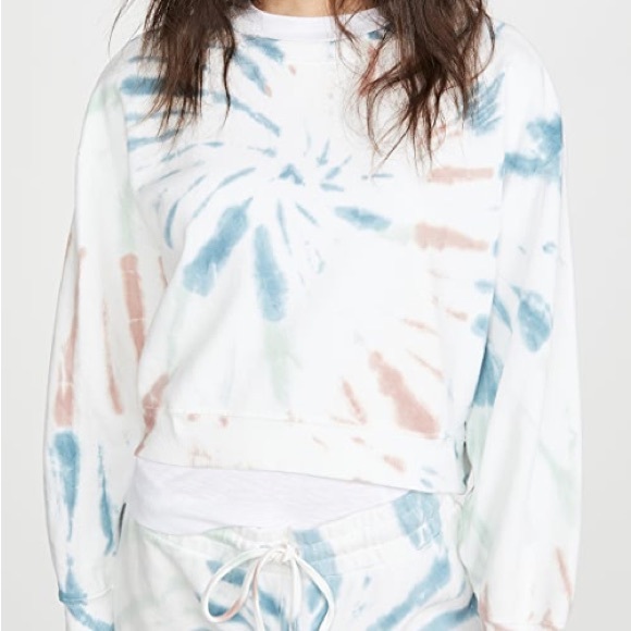 Sweatshirt✨ - Picture 2 of 9